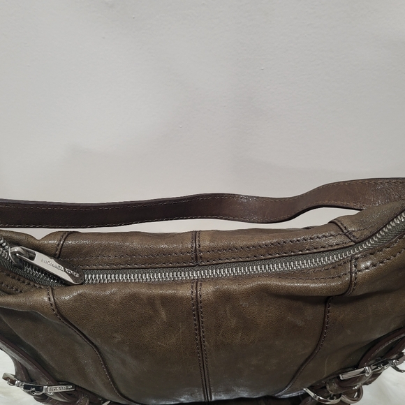 Very good condition used Michael kors Saddle shoulder bag - Picture 11 of 15